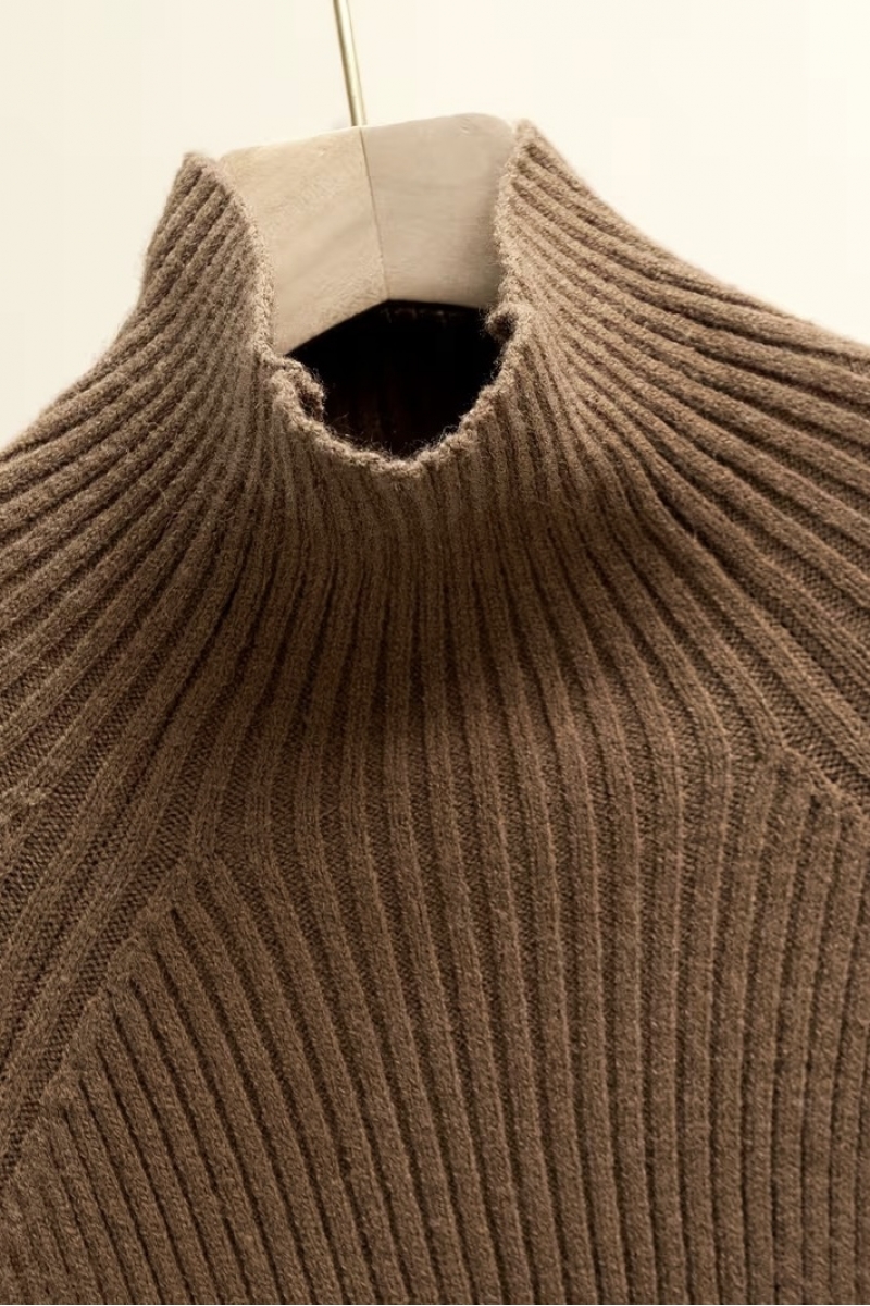 Kahverengi Triko Takım 