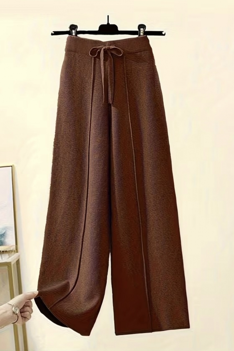 Kahverengi Triko Takım 