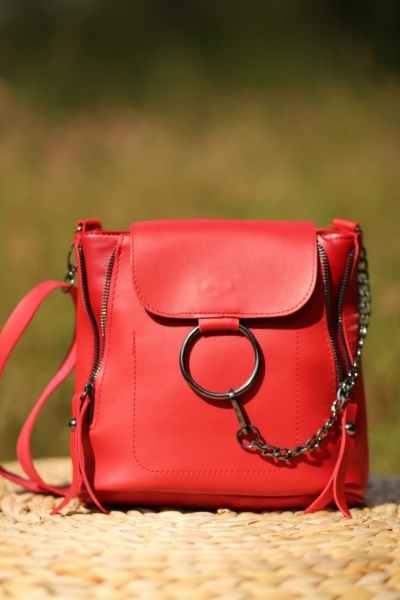 More Kırmızı Sırt Çantası