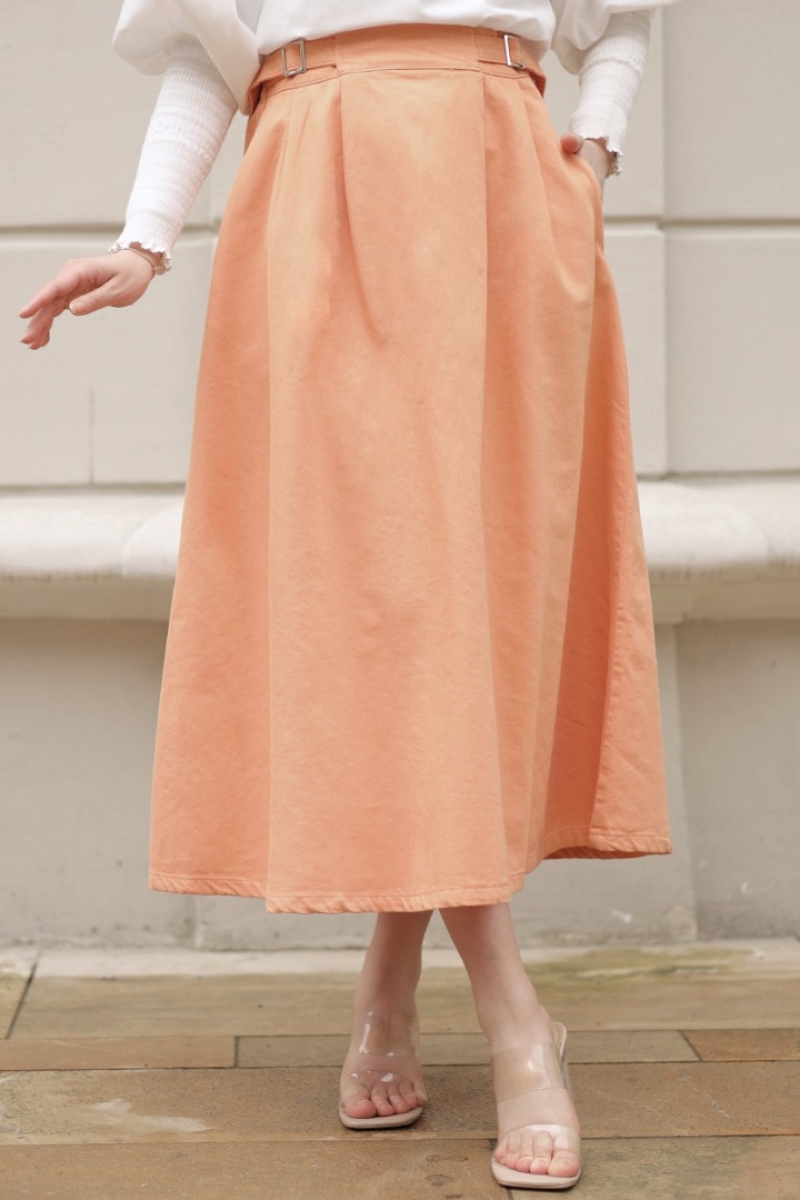 Yulina Orange Skirt