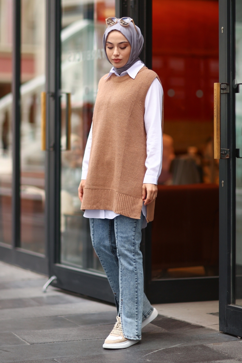 Bevis Camel Sweater