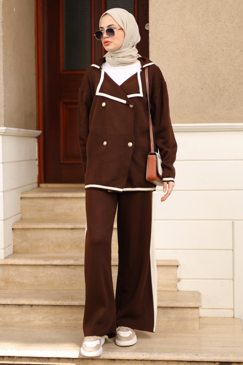 Leva Brown Suit