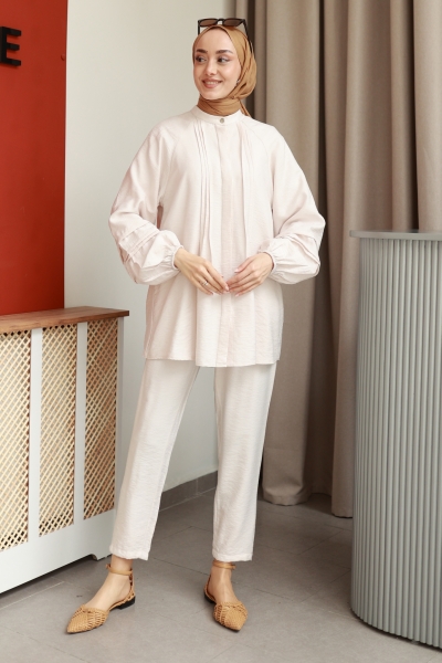 Ofelia Beige Suit