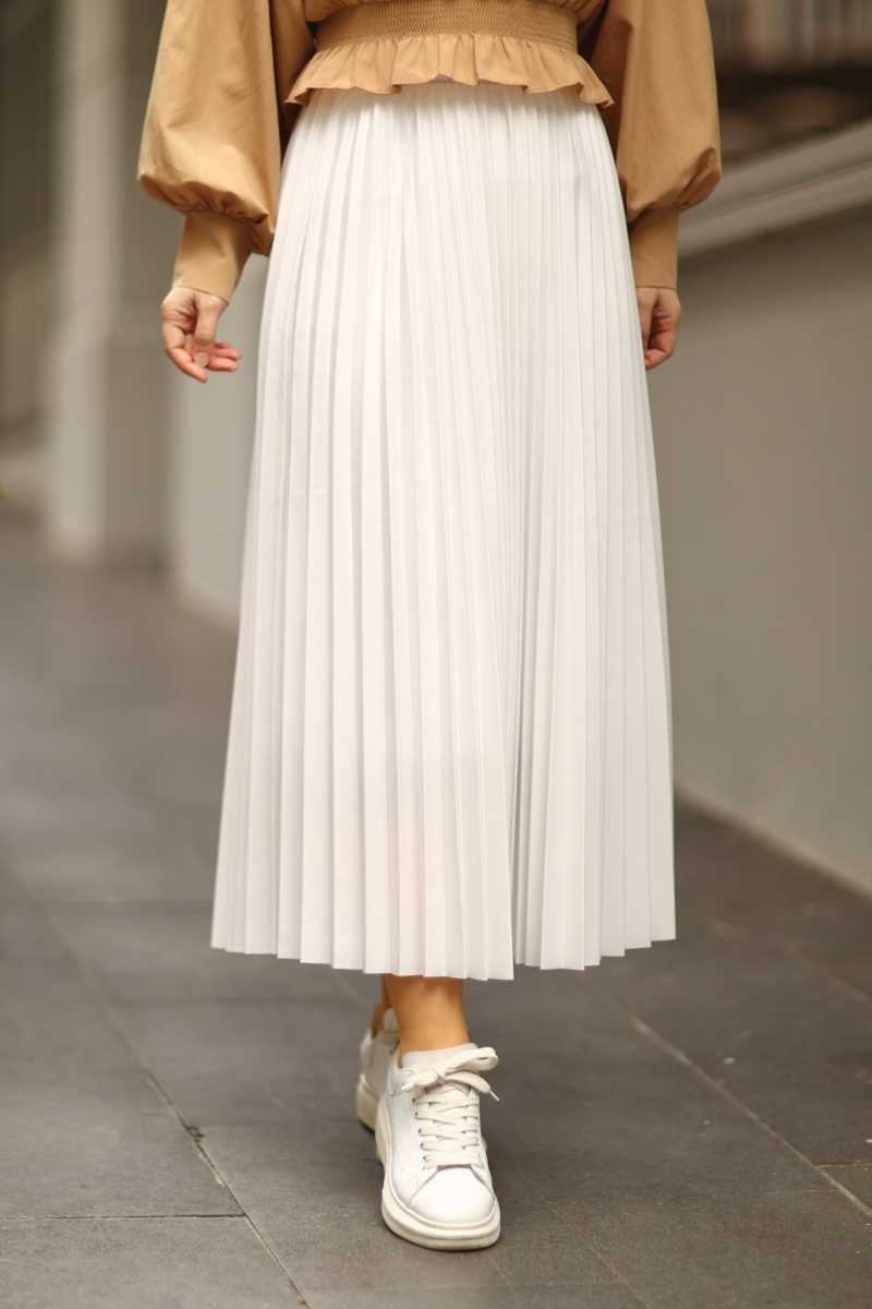 Razer White Skirt