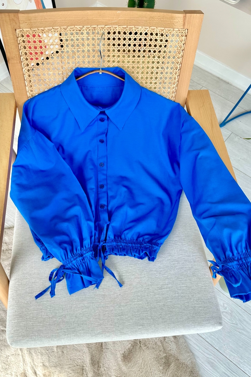 Lenda Saks Blue Shirt 