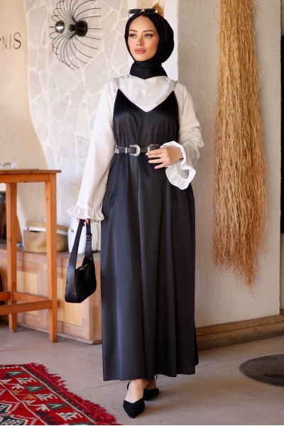 Lose Black Satin Gilet