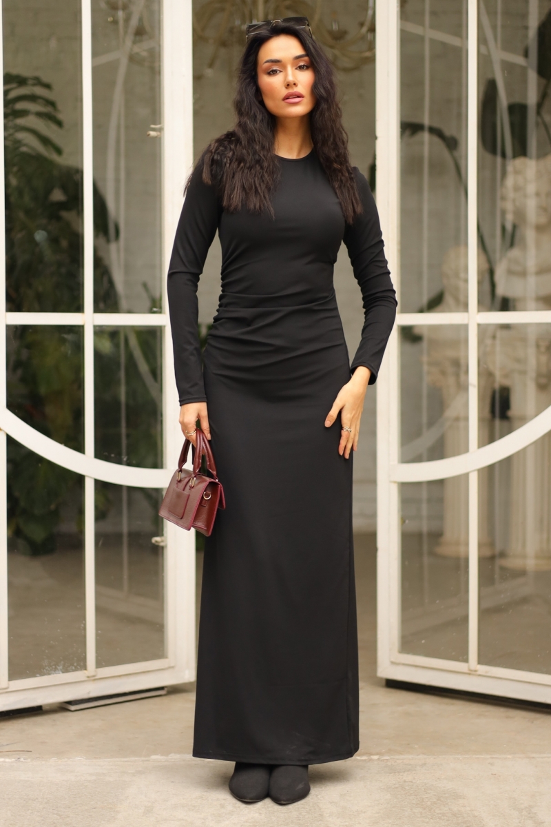 Mihri Black Dress