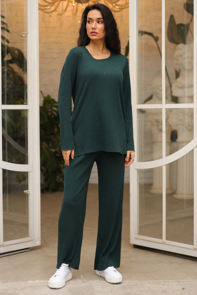 Adelya Zümrüt Takım