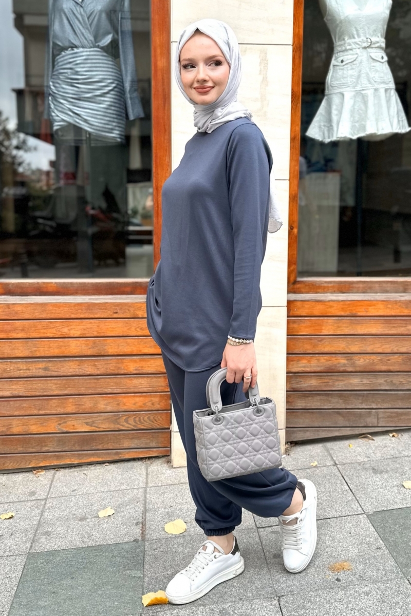 Adora Antrasit Takım