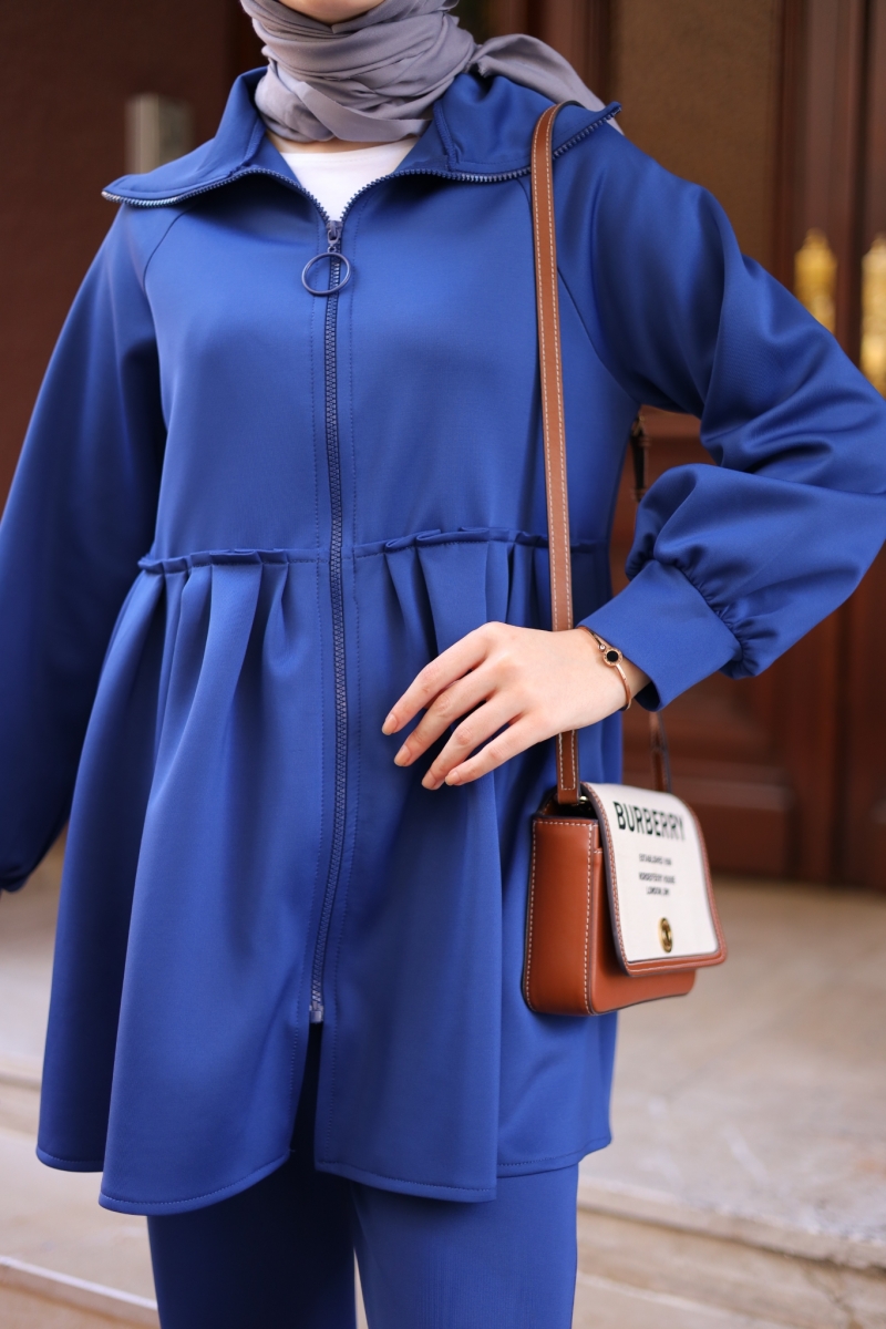 Aleso Saks Mavisi Takım