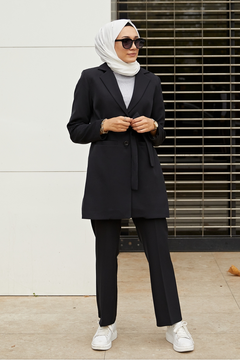 Alvarez Siyah Takım