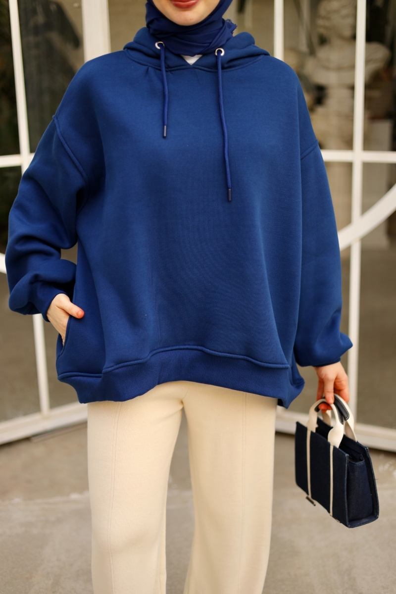 Anfisa Saks Mavisi Sweat