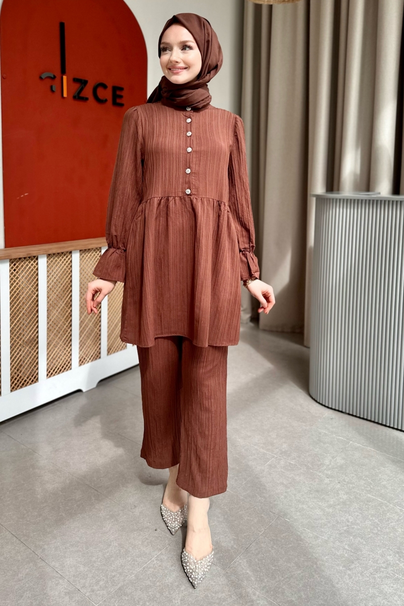 Asta Kahverengi Takım