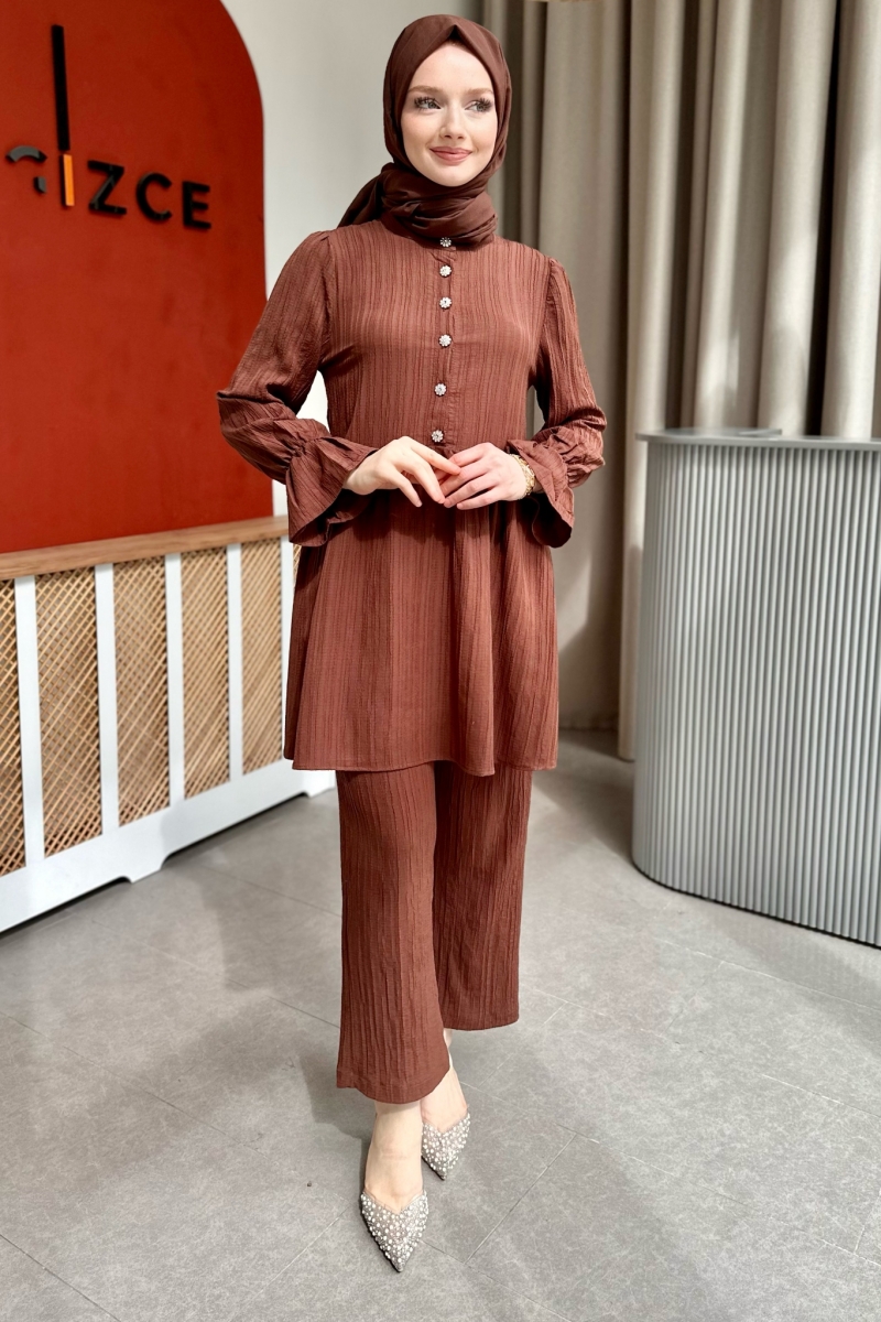 Asta Kahverengi Takım