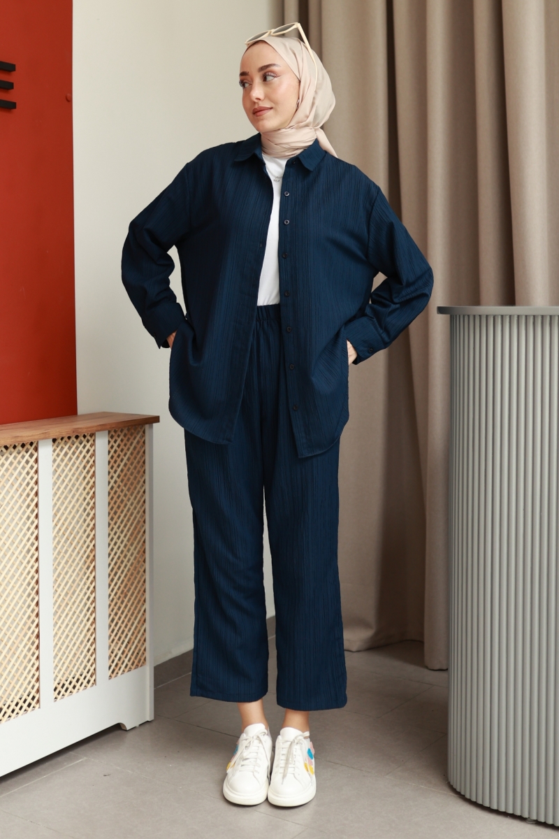 Basil Lacivert Takım