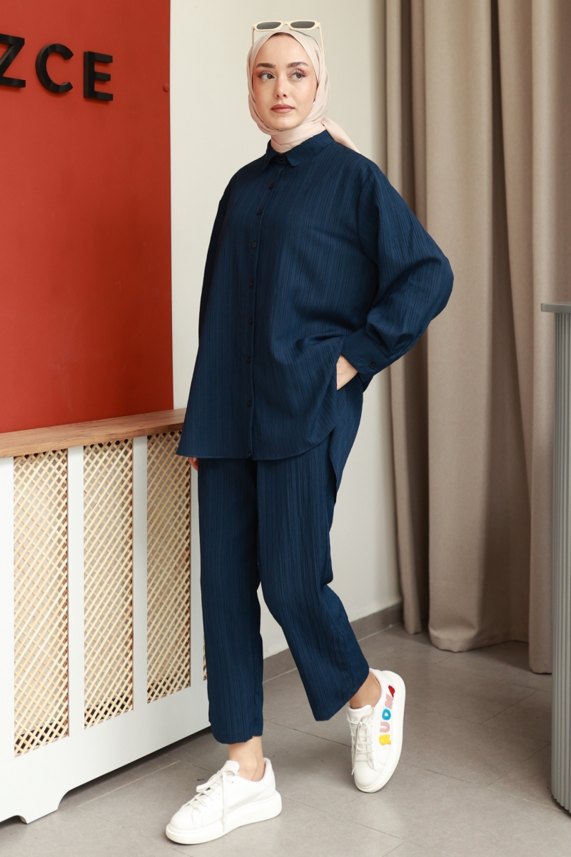 Basil Lacivert Takım