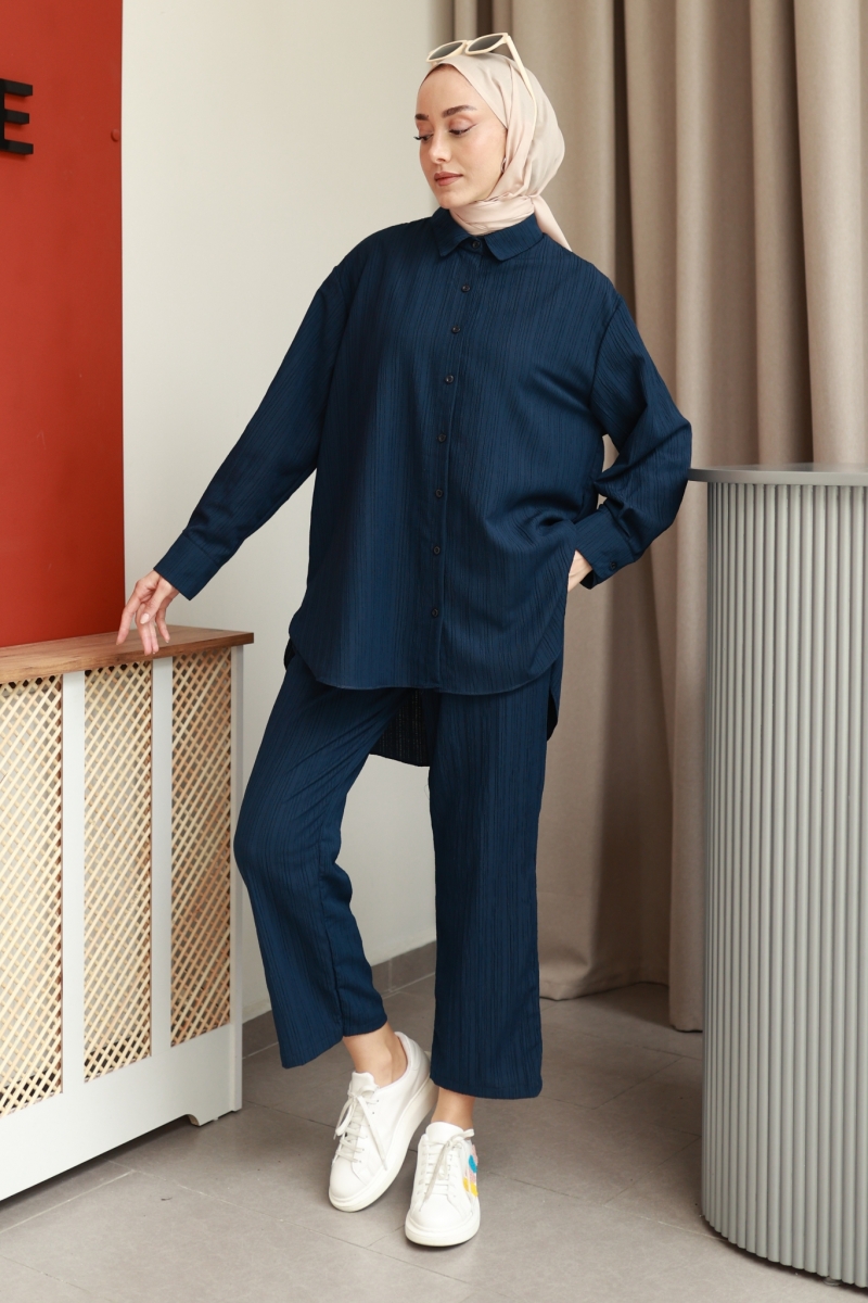 Basil Lacivert Takım