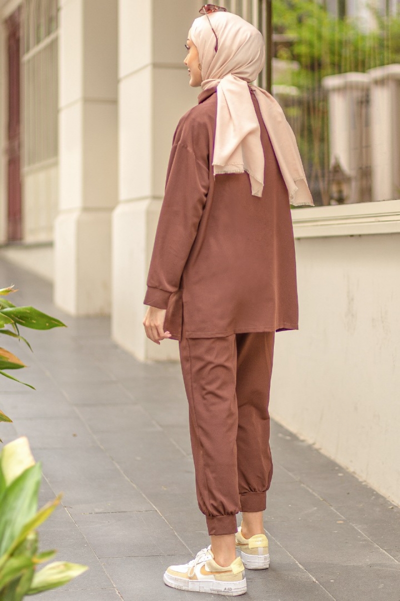 Camelia Kahverengi Takım