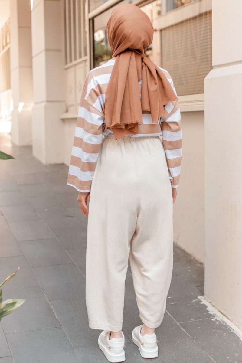 Carina Ekru Pantolon