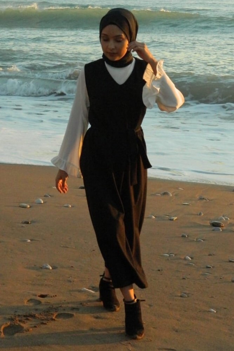 Casya Siyah Jile Gömlek Kombin