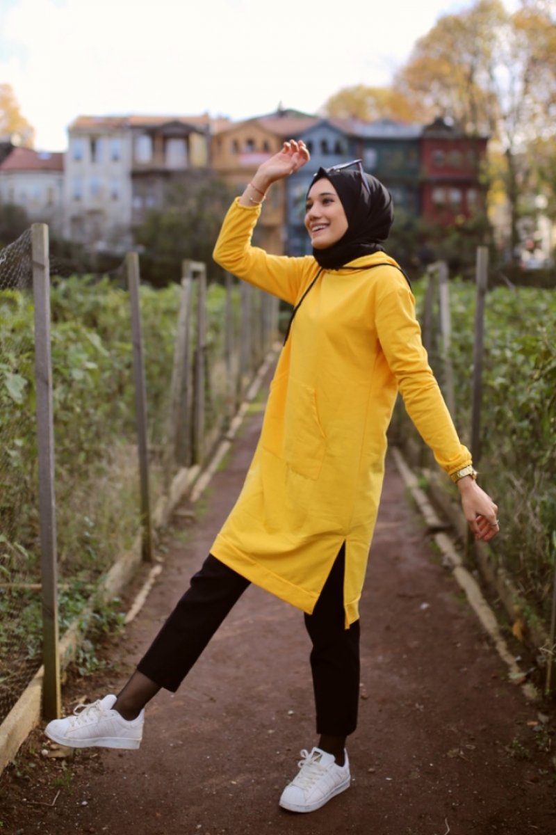 Colombia Sarı Sweat Pantolon Kombin
