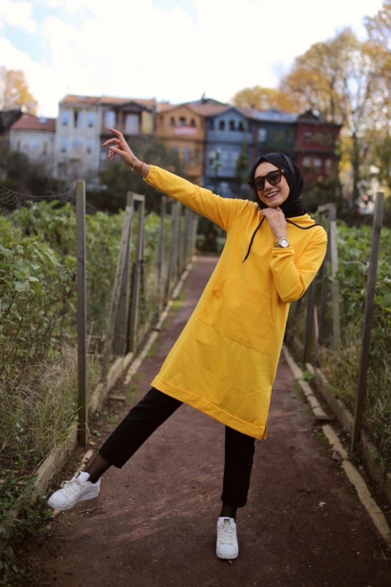 Colombia Sarı Sweat Pantolon Kombin