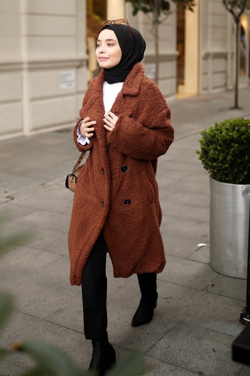 Curly Kahverengi Pelüş Kaban