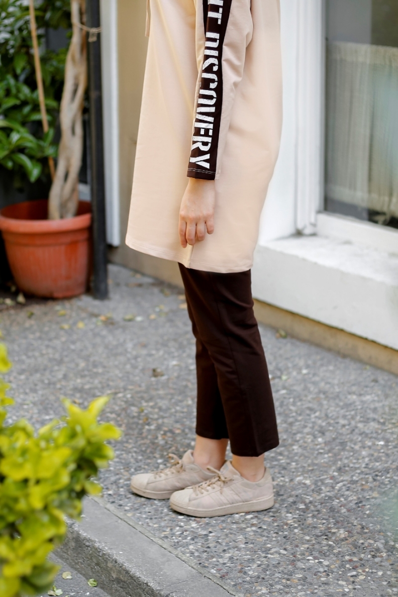 Discovery Bej Takım