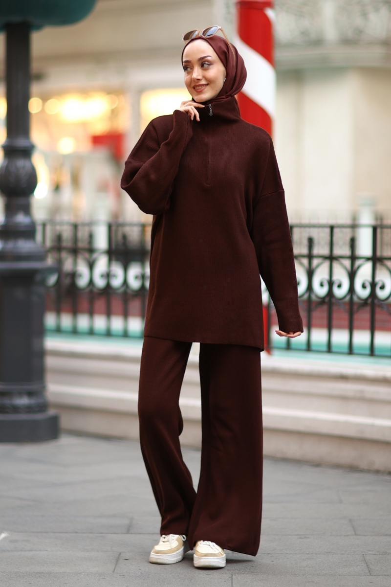 Elias Kahverengi Takım