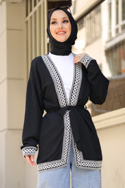 Elin Siyah Kimono