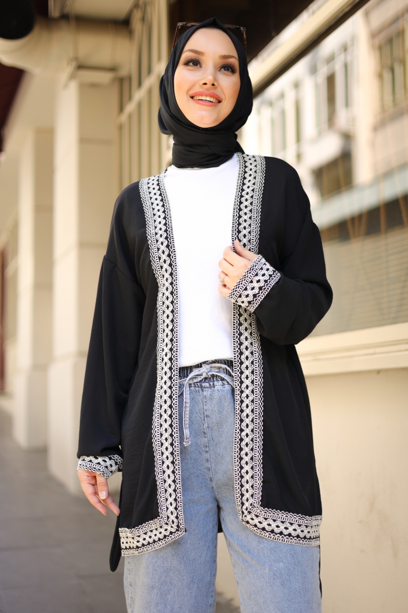 Elin Siyah Kimono