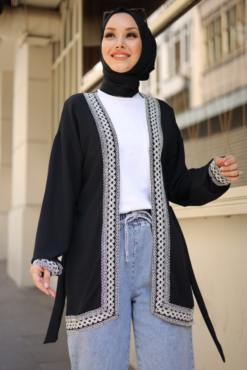 Elin Siyah Kimono
