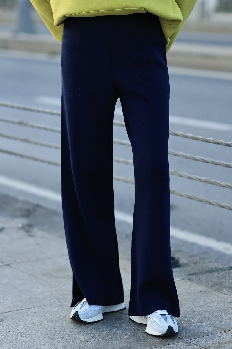 Ely Lacivert Triko Pantolon