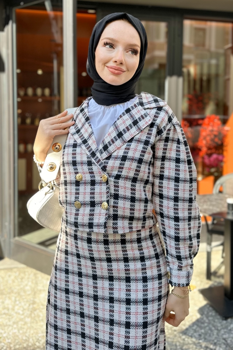 Ezel Ekru Ceketli Takım