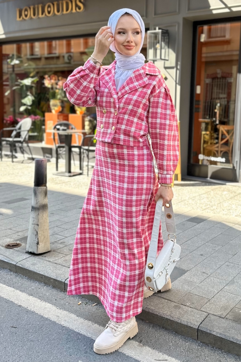 Ezel Pembe Ceketli Takım