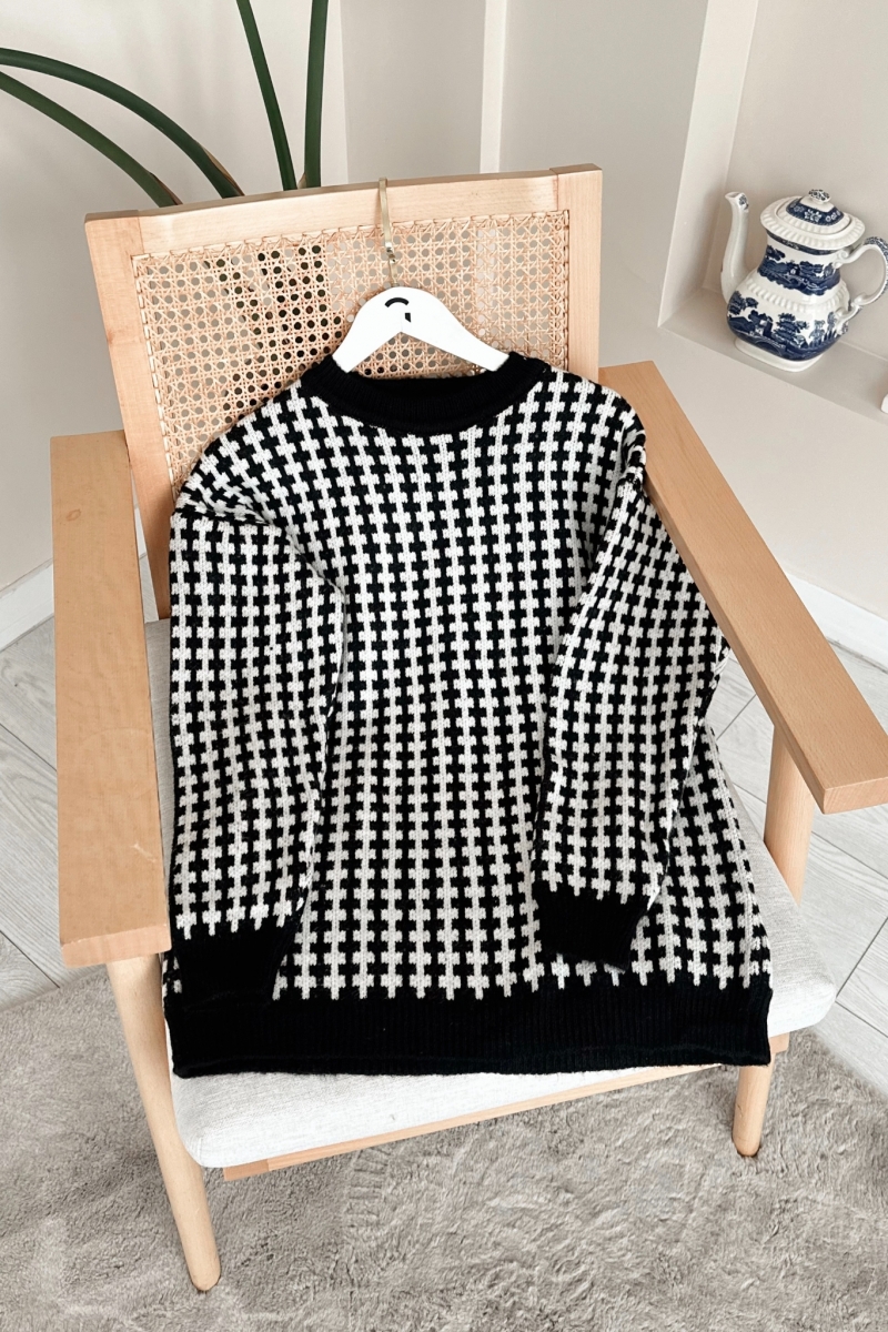 Fisto Siyah Triko Kazak