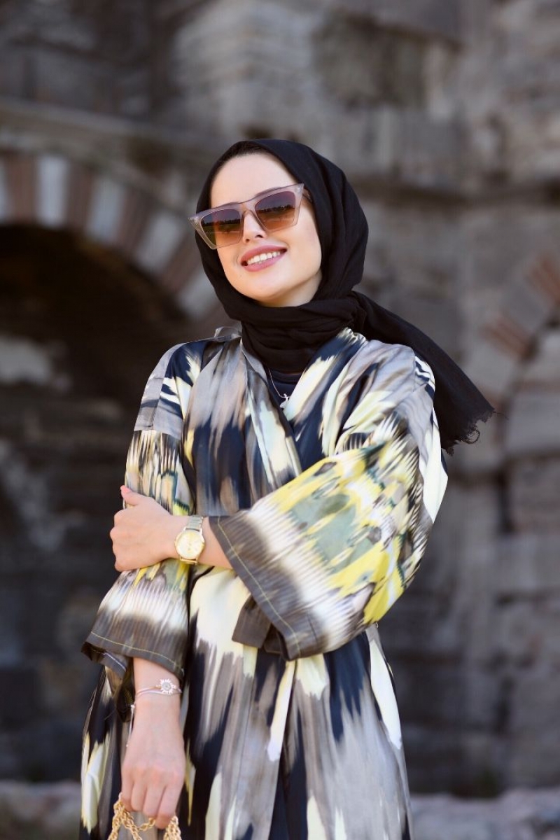 Siyah Sahra Kimono
