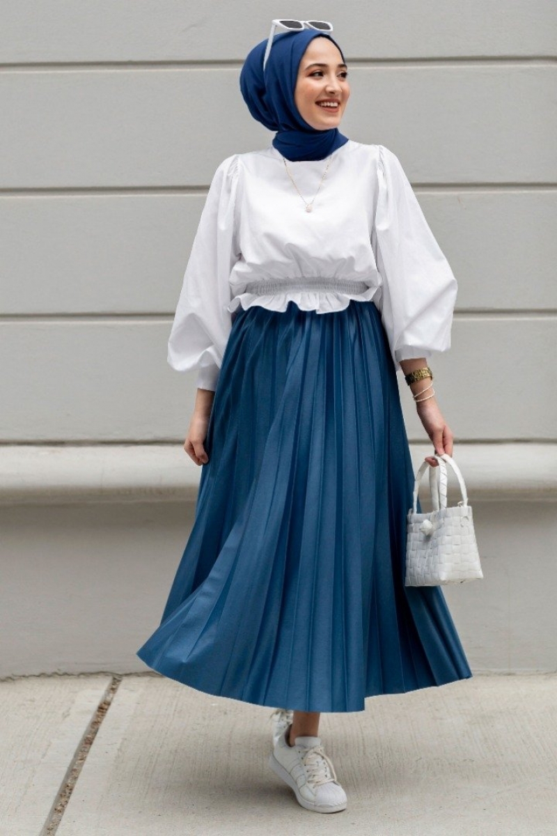 Holly İndigo Takım