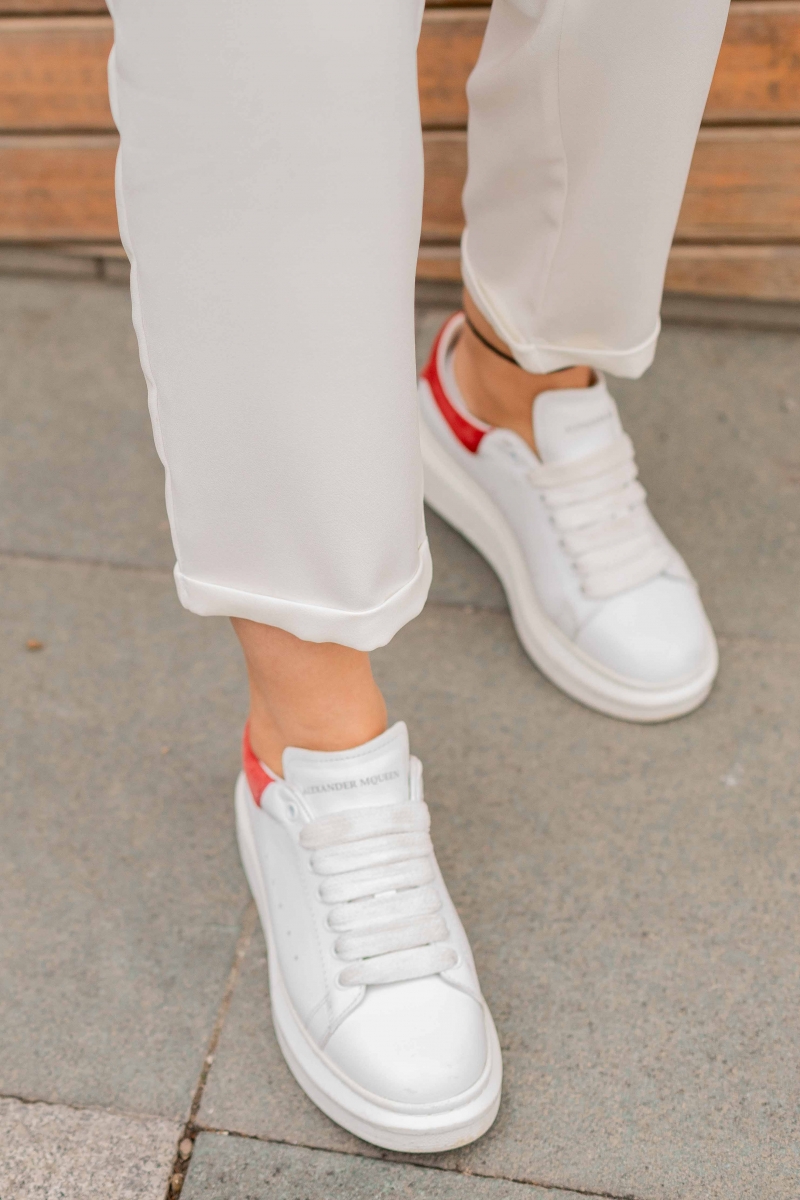 Beyaz Havuç Pantolon