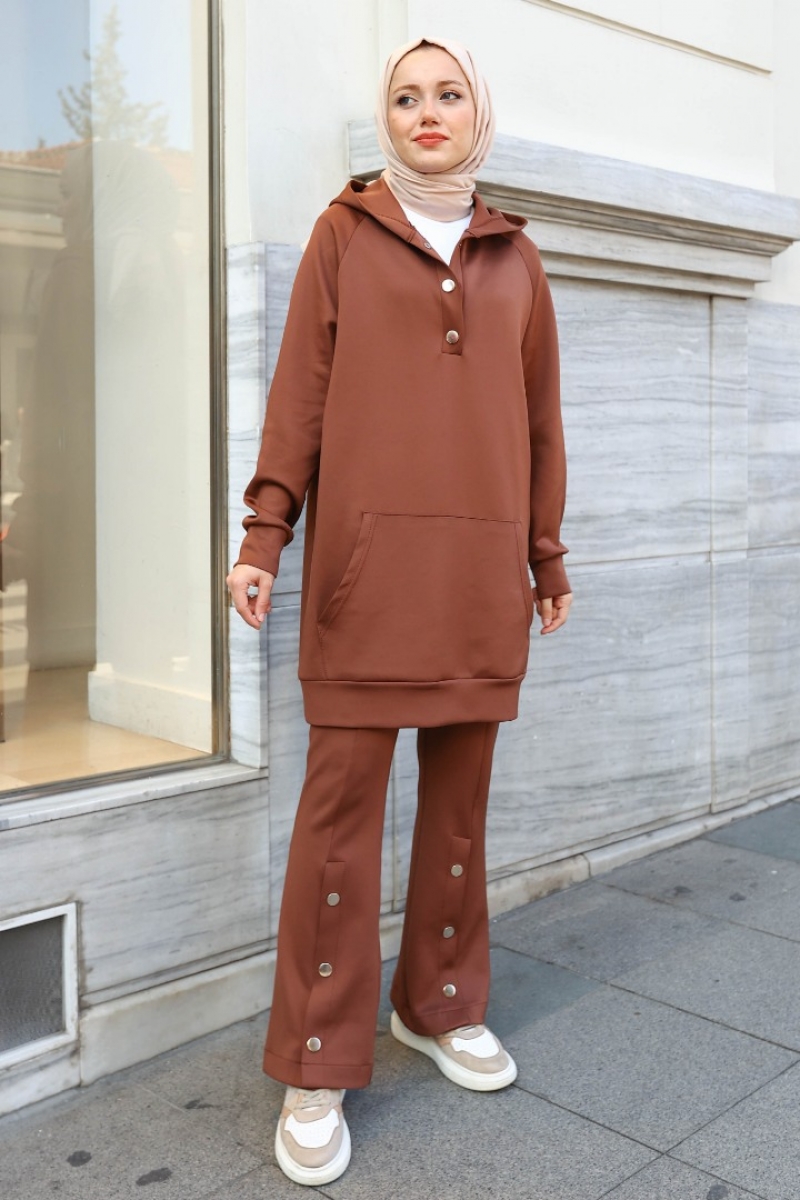 Histora Kahverengi Takım