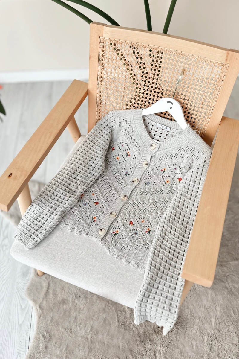 Kamelya Örgü Gri Hırka