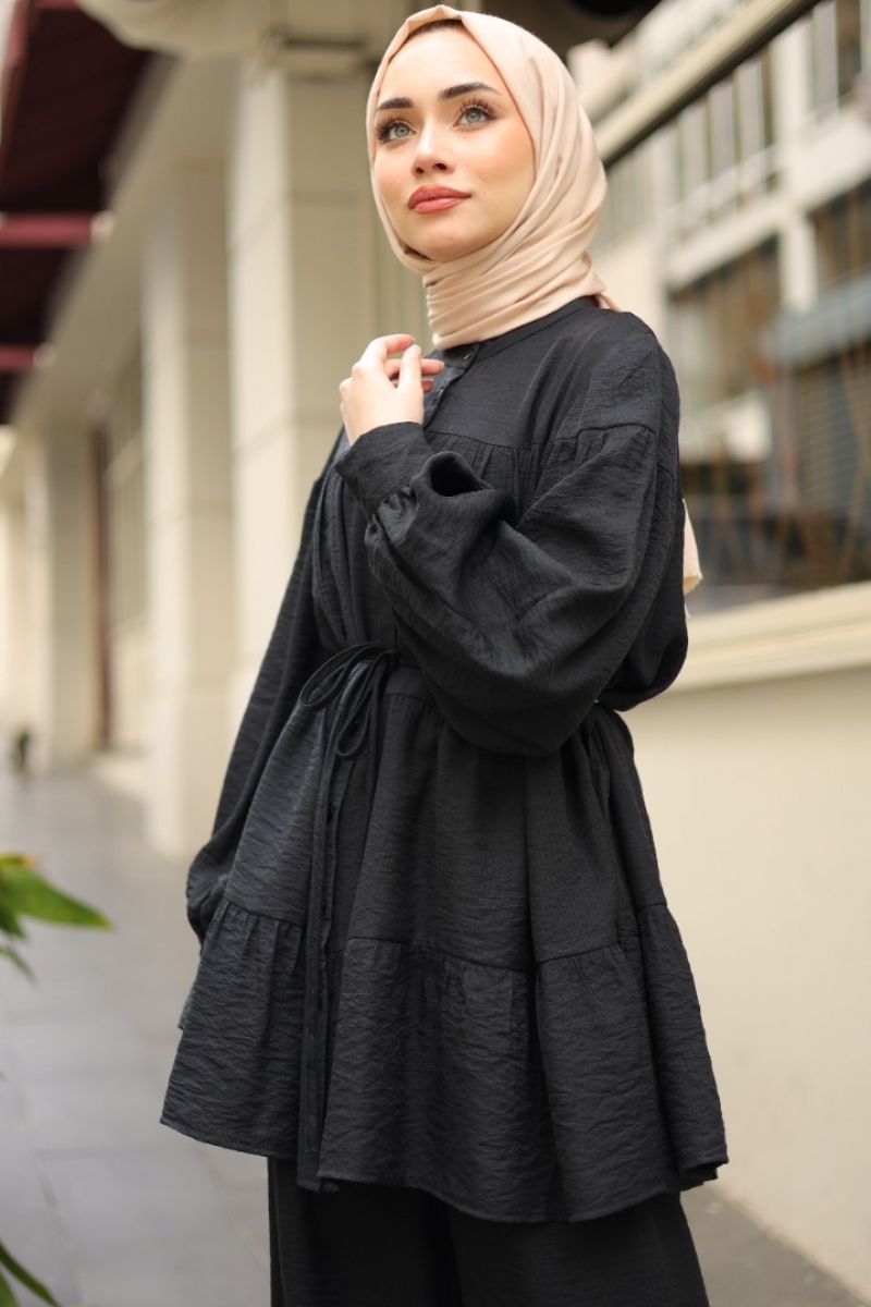Kamilya Siyah Tunik