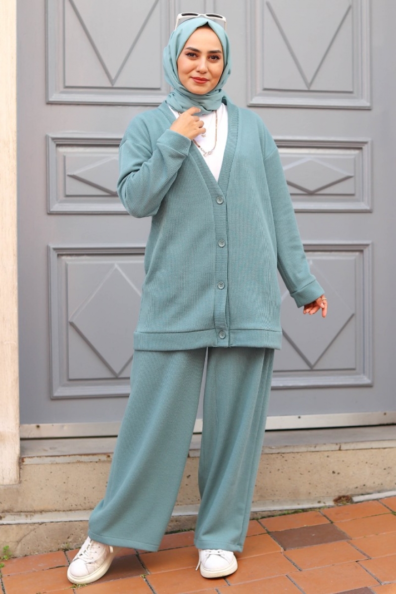 Kostya Mint Yeşili Takım