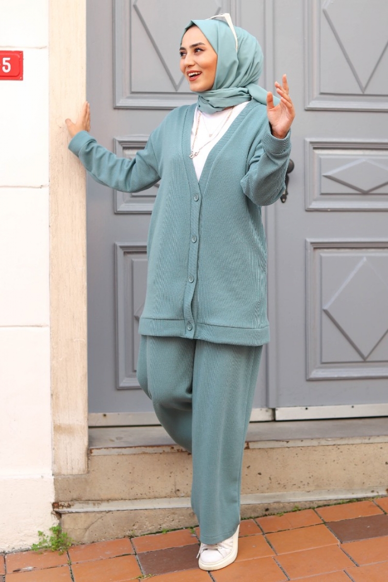 Kostya Mint Yeşili Takım