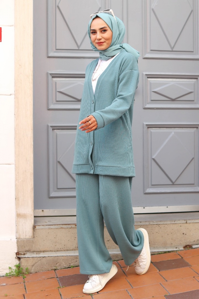 Kostya Mint Yeşili Takım