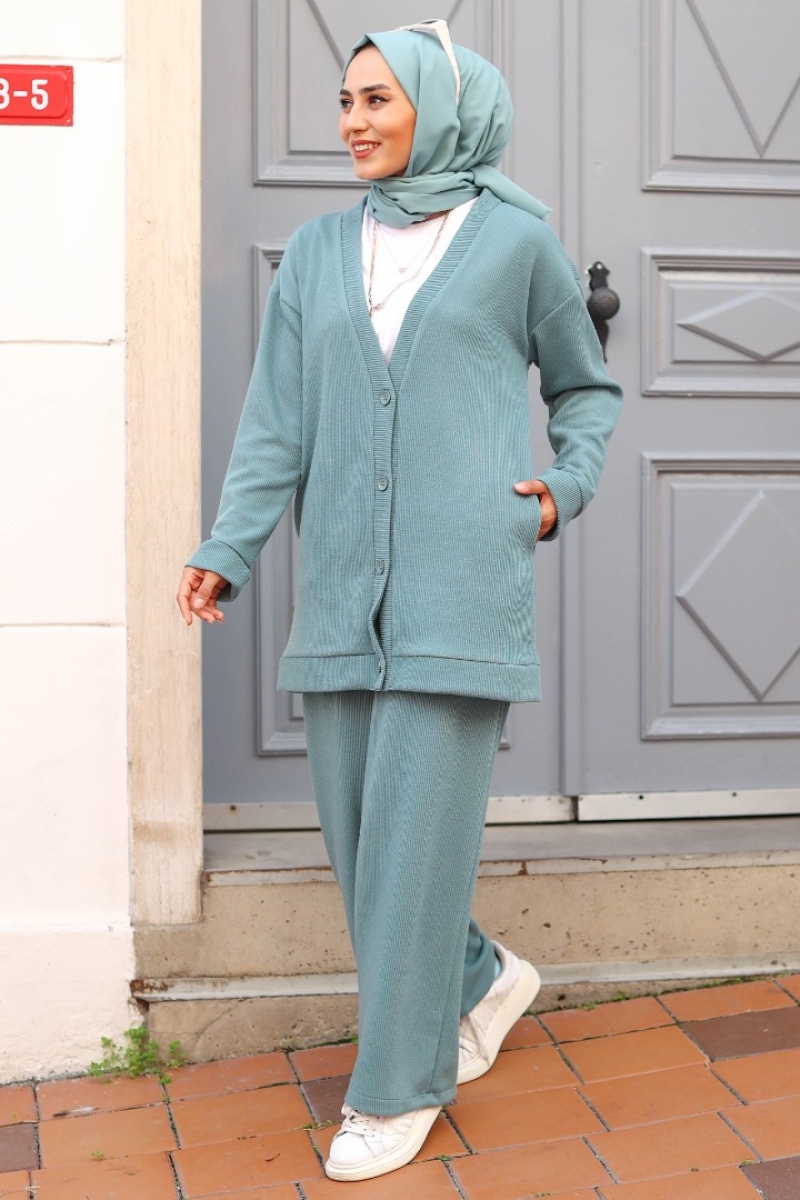 Kostya Mint Yeşili Takım