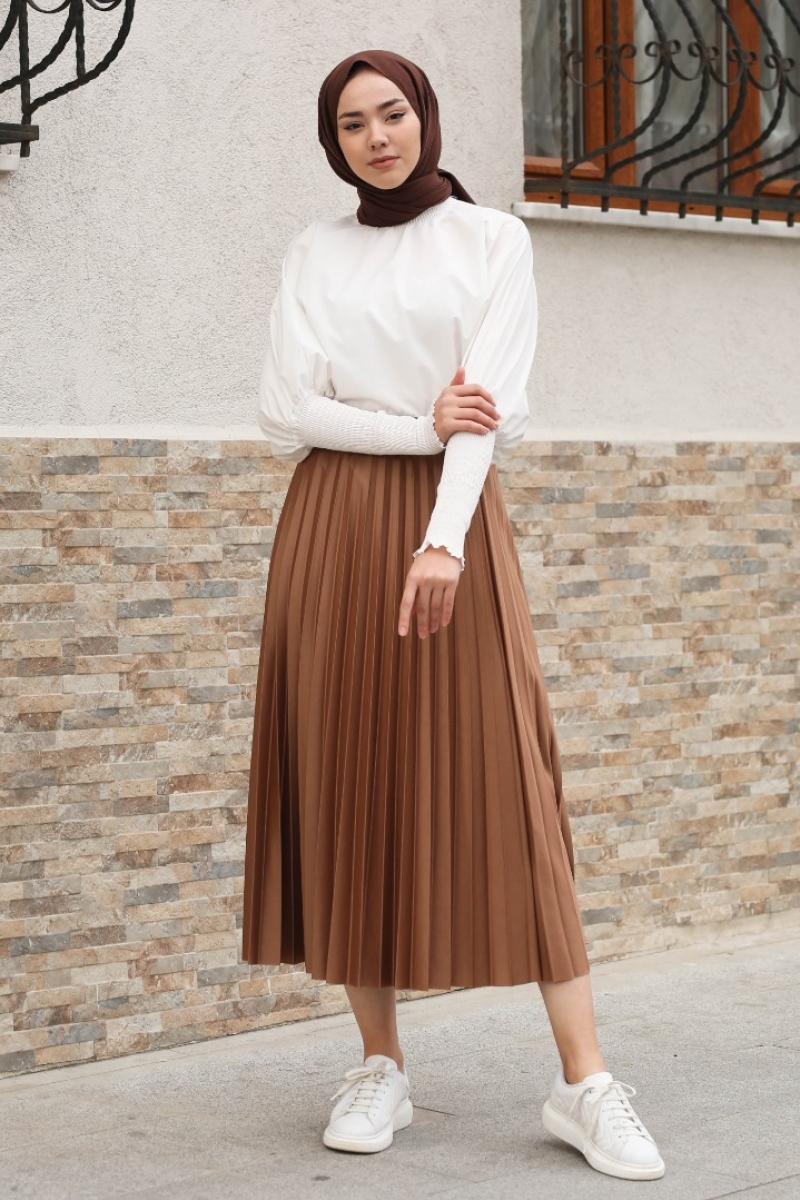 Lavanya Camel Takım