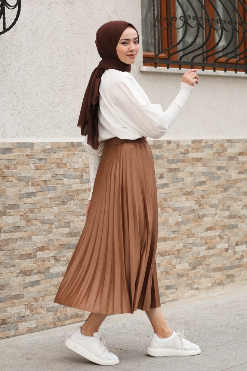 Lavanya Camel Takım