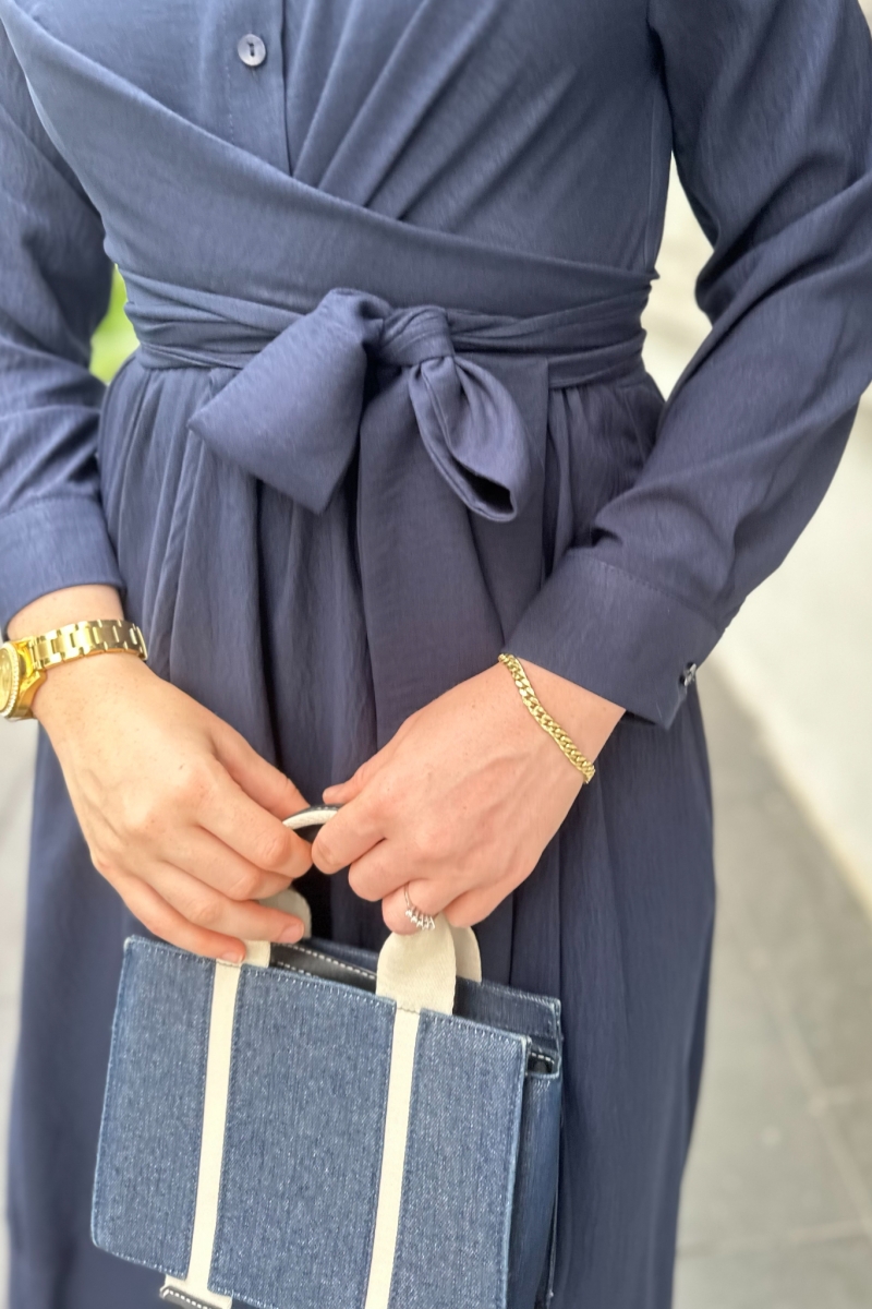 Laram Lacivert Elbise