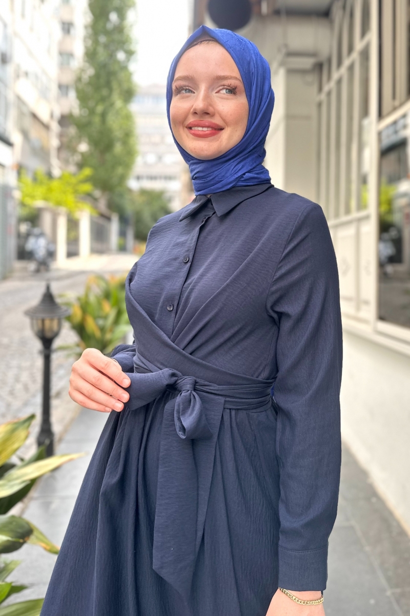 Laram Lacivert Elbise